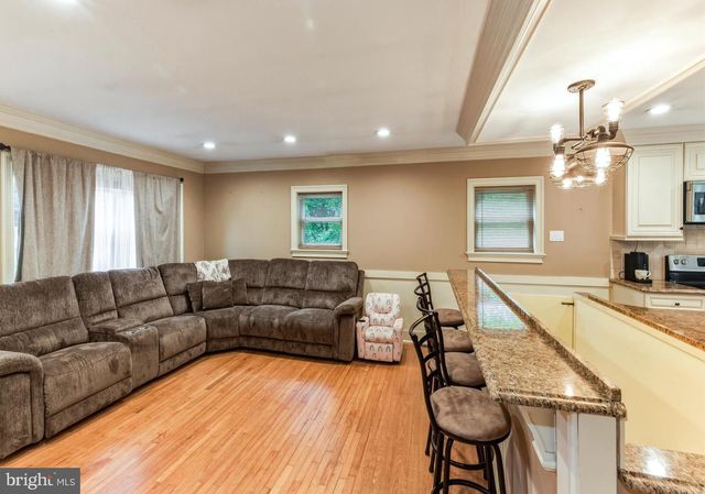 54 CAPE MAY AVE, Deptford, NJ 08096