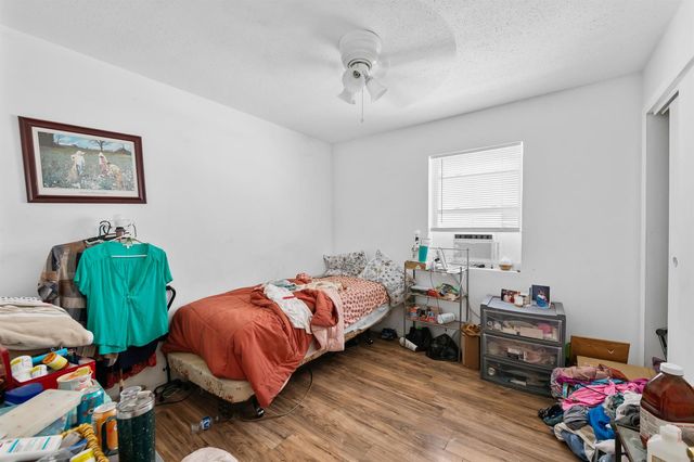 242 SW 3RD Street, Deerfield Beach, FL 33441