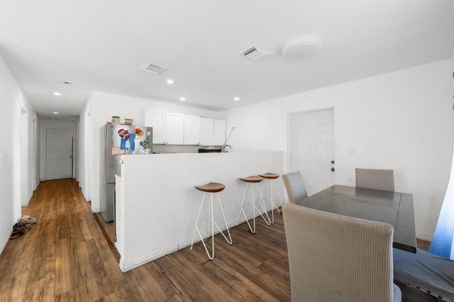 242 SW 3RD Street, Deerfield Beach, FL 33441