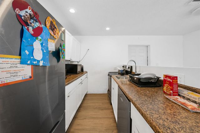 242 SW 3RD Street, Deerfield Beach, FL 33441