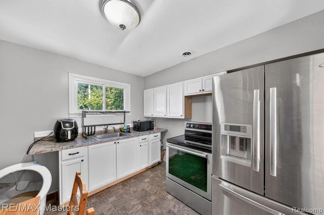 5901 Ziegler Street, Taylor, MI 48180