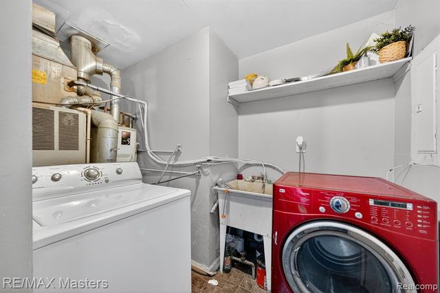 5901 Ziegler Street, Taylor, MI 48180