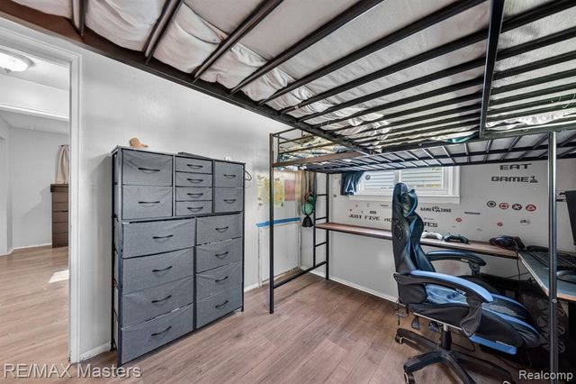 5901 Ziegler Street, Taylor, MI 48180