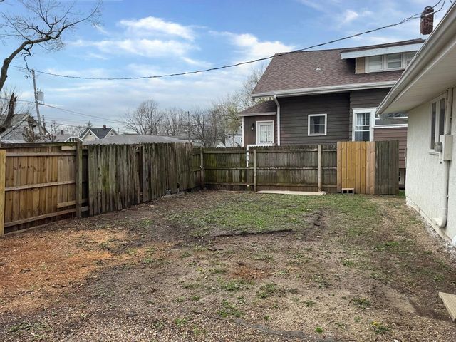 1737 SE Bever Avenue, Cedar Rapids, IA 52403