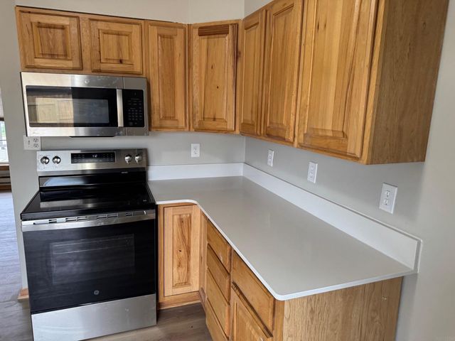1737 SE Bever Avenue, Cedar Rapids, IA 52403