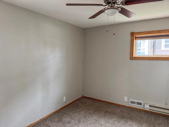 1737 SE Bever Avenue, Cedar Rapids, IA 52403