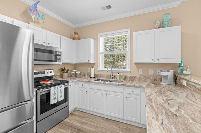 6253 Catalina Dr Unit 631, North Myrtle Beach, SC 29582