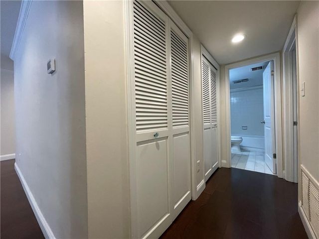 138 Woodmere Square NW, Atlanta, GA 30327