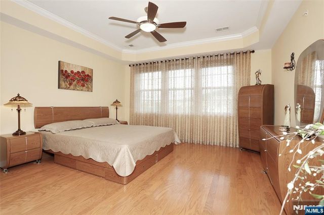 8403 Warrens Way, Wanaque, NJ 07465