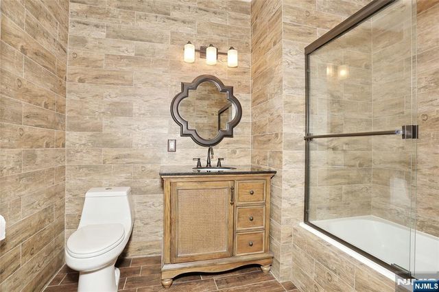 8403 Warrens Way, Wanaque, NJ 07465
