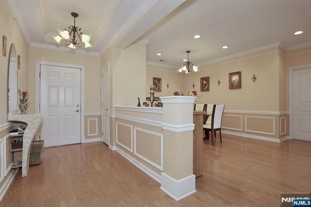 8403 Warrens Way, Wanaque, NJ 07465