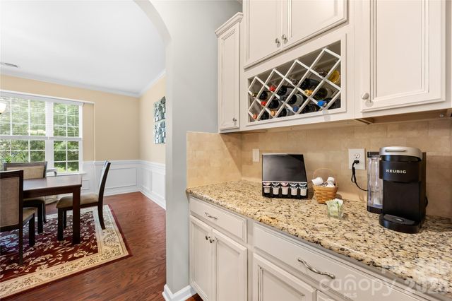 13522 Hyperion Hills Lane, Charlotte, NC 28278