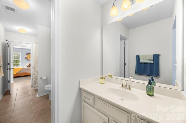 13522 Hyperion Hills Lane, Charlotte, NC 28278