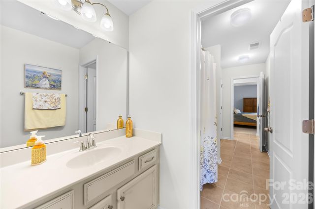 13522 Hyperion Hills Lane, Charlotte, NC 28278
