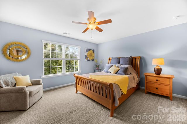 13522 Hyperion Hills Lane, Charlotte, NC 28278