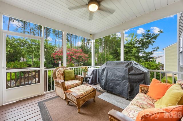 13522 Hyperion Hills Lane, Charlotte, NC 28278