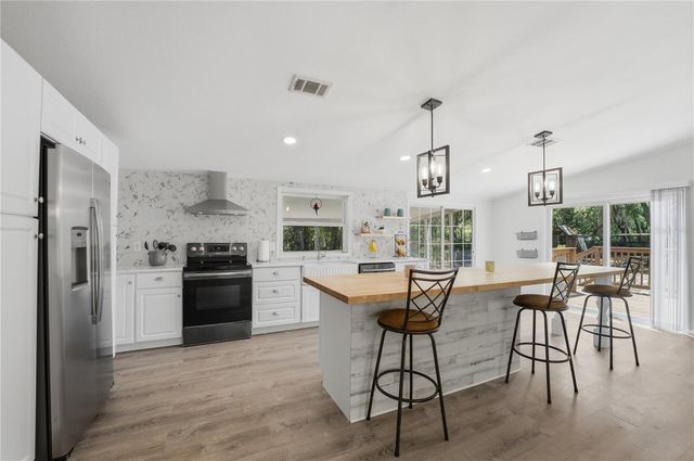 3105 WALK IN WATER ROAD, Lake Wales, FL 33898