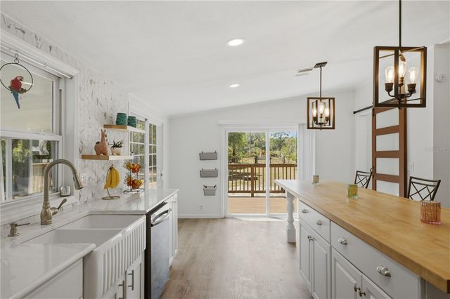 3105 WALK IN WATER ROAD, Lake Wales, FL 33898