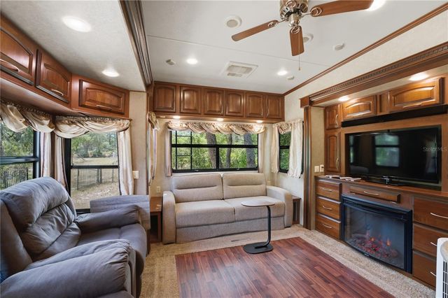 3105 WALK IN WATER ROAD, Lake Wales, FL 33898