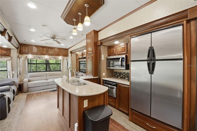3105 WALK IN WATER ROAD, Lake Wales, FL 33898