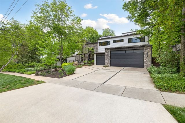 608 N Willow Avenue, Fayetteville, AR 72701