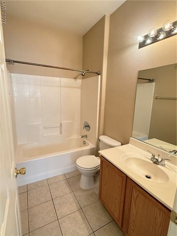 9303 GILCREASE Avenue 1132, Las Vegas, NV 89149