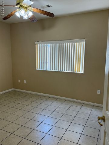 9303 GILCREASE Avenue 1132, Las Vegas, NV 89149