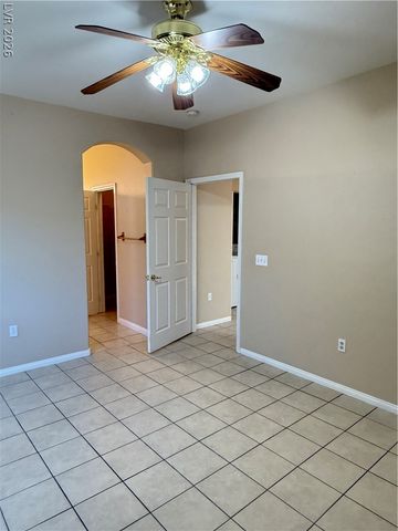 9303 GILCREASE Avenue 1132, Las Vegas, NV 89149