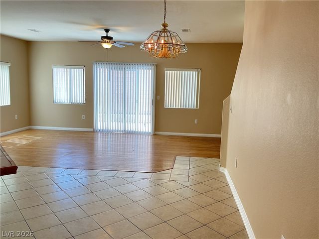 9303 GILCREASE Avenue 1132, Las Vegas, NV 89149