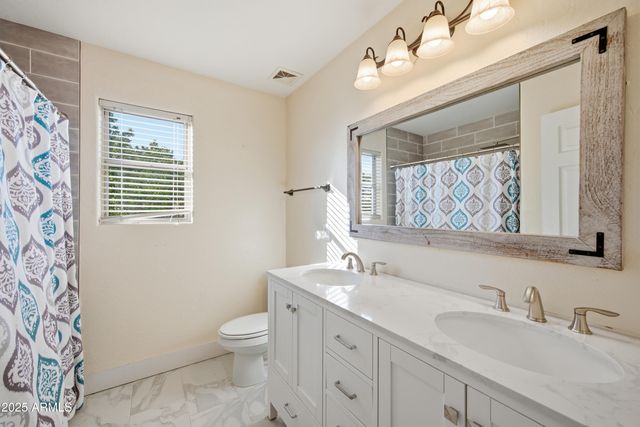 331 E PHELPS Street, Gilbert, AZ 85295