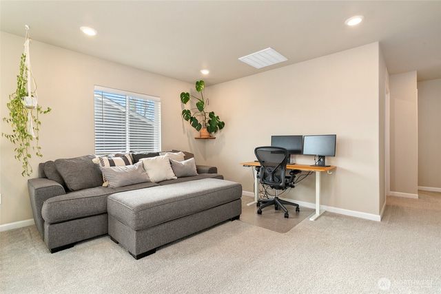 20438 SE 256th Street, Covington, WA 98042