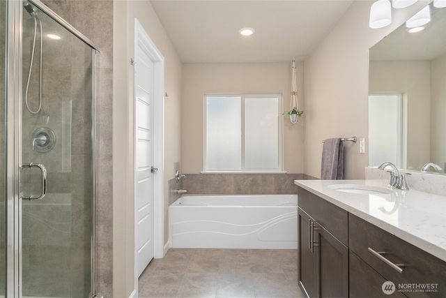 20438 SE 256th Street, Covington, WA 98042