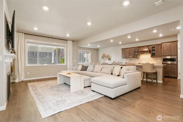 20438 SE 256th Street, Covington, WA 98042