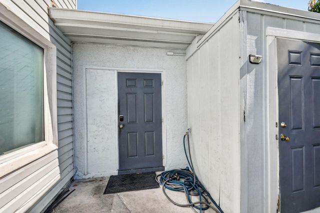 633 Franklin Road, West Palm Beach, FL 33405