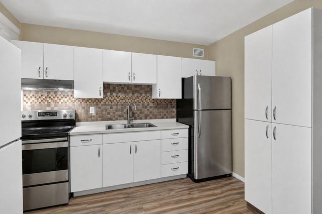 633 Franklin Road, West Palm Beach, FL 33405