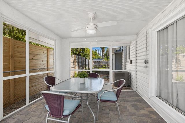 633 Franklin Road, West Palm Beach, FL 33405