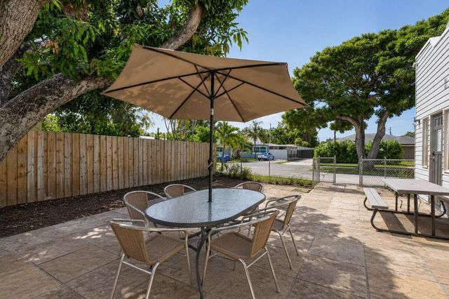 633 Franklin Road, West Palm Beach, FL 33405