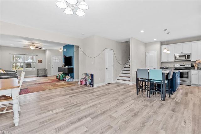 502 Beacon RD, Portsmouth, VA 23702