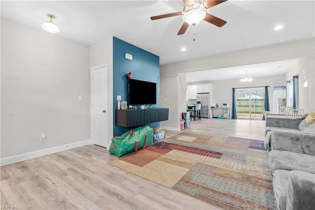 502 Beacon RD, Portsmouth, VA 23702