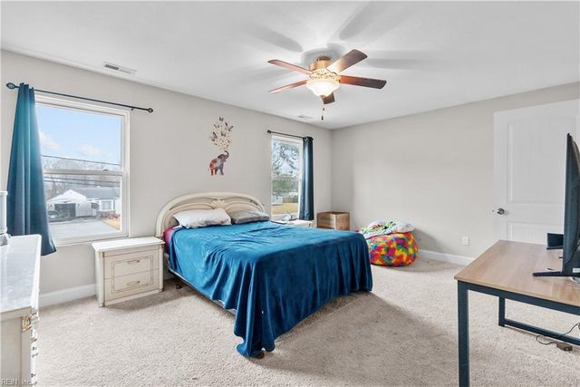 502 Beacon RD, Portsmouth, VA 23702