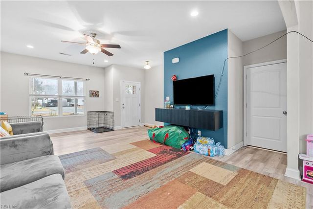 502 Beacon RD, Portsmouth, VA 23702