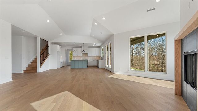 3 McKeever Lane, Bella Vista, AR 72715