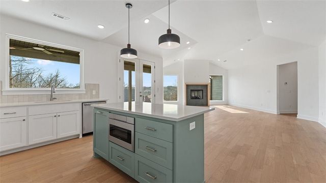 3 McKeever Lane, Bella Vista, AR 72715