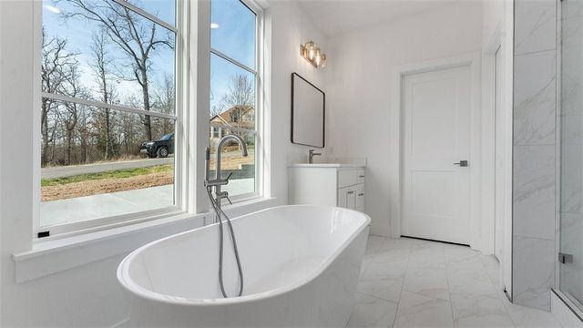 3 McKeever Lane, Bella Vista, AR 72715