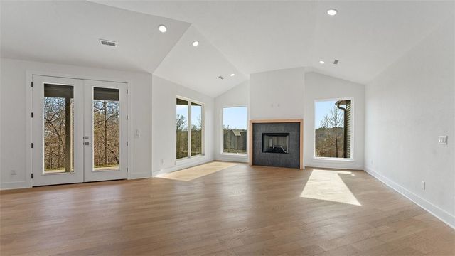 3 McKeever Lane, Bella Vista, AR 72715