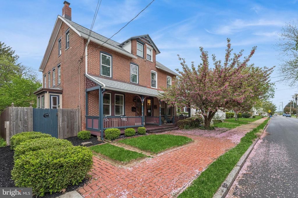 709 S MATLACK ST, West Chester, PA 19382