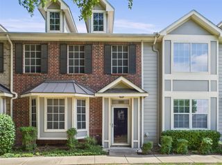2522 Durango Ridge Drive, Bedford, TX 76021