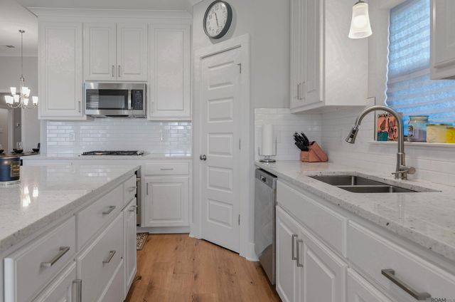 14058 Beverly Park Dr, Gonzales, LA 70737