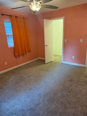 6813 N Lancer Lane, Oklahoma City, OK 73132