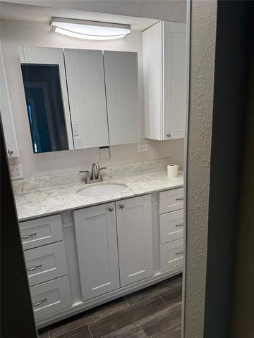 6813 N Lancer Lane, Oklahoma City, OK 73132